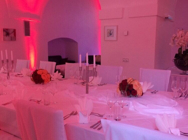 Отель Altes Kloster