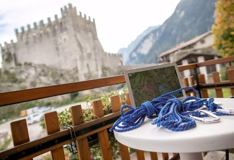 Отель Antica Croce   Gardaslowemotion