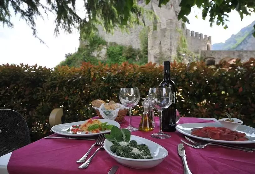 Отель Antica Croce   Gardaslowemotion