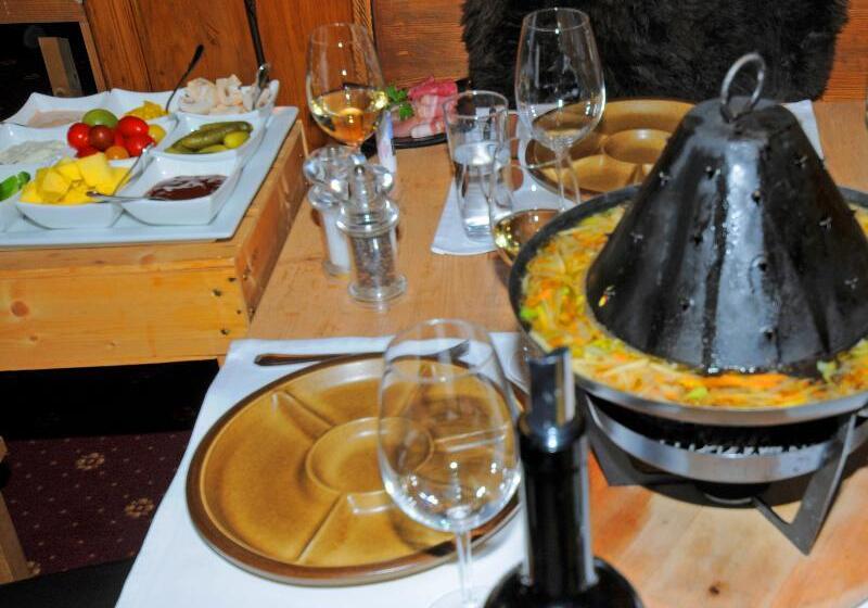 Belle Epoque Hotel Victoria & Apartments