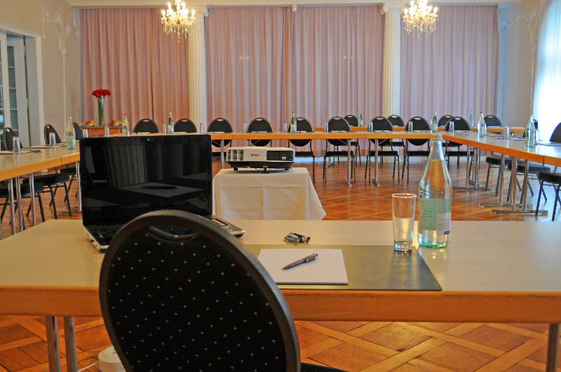 Belle Epoque Hotel Victoria & Apartments