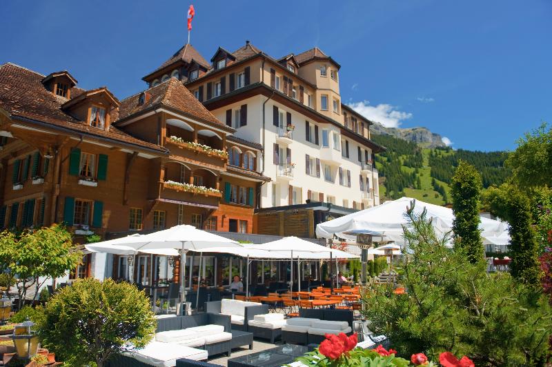 Belle Epoque Hotel Victoria & Apartments