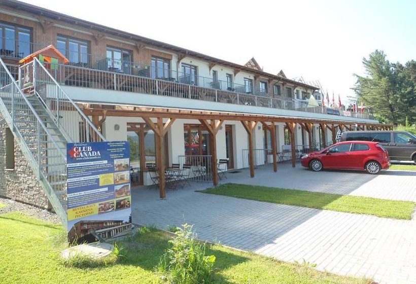 Отель Club Canada Rezidence
