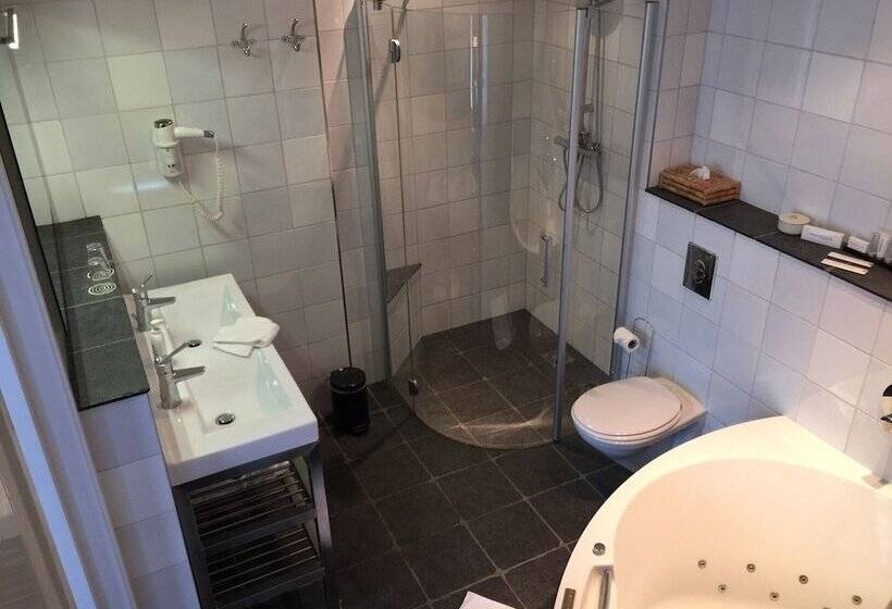 Отель De Keizerskroon Hoorn