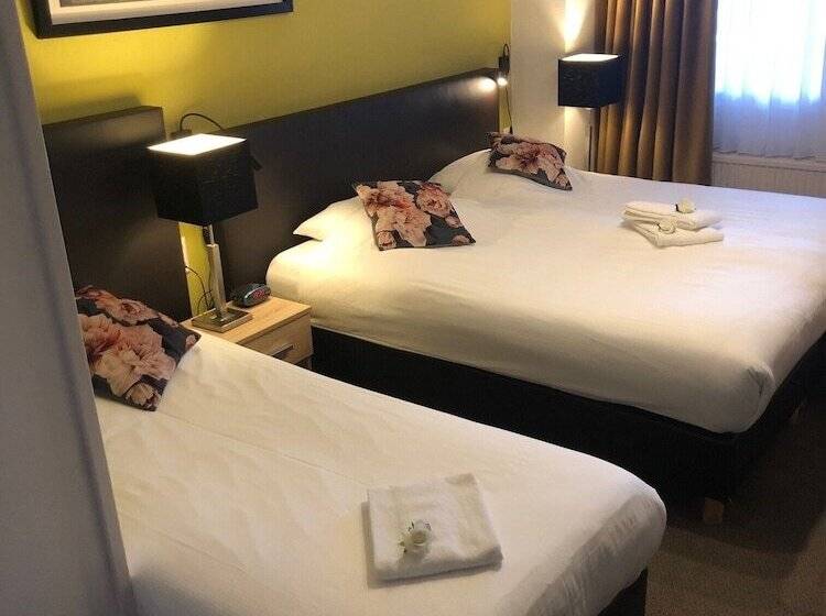 Отель De Keizerskroon Hoorn