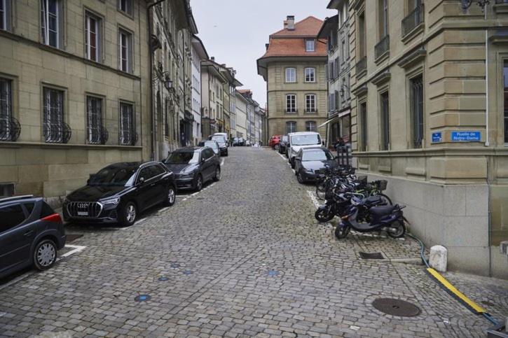 Отель Hine Adon Fribourg