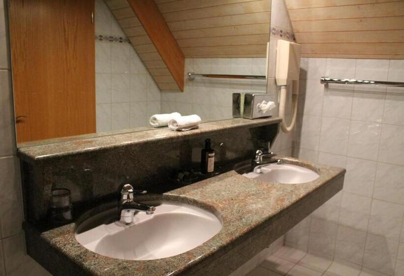 酒店 Restaurant Krone