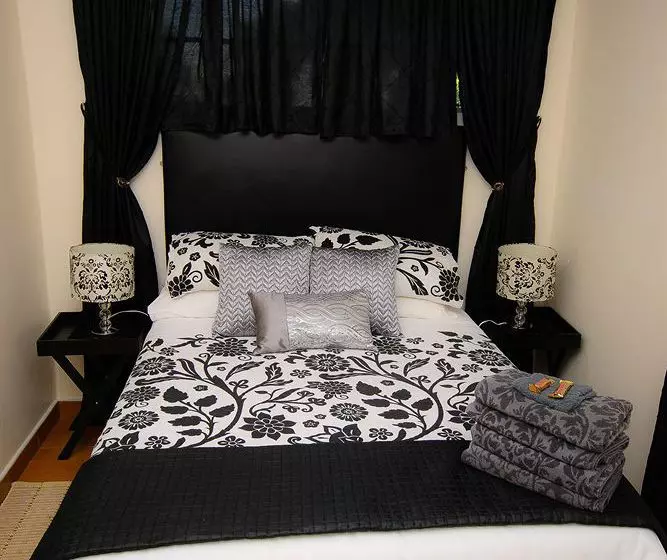 Pension Nandina Guest House