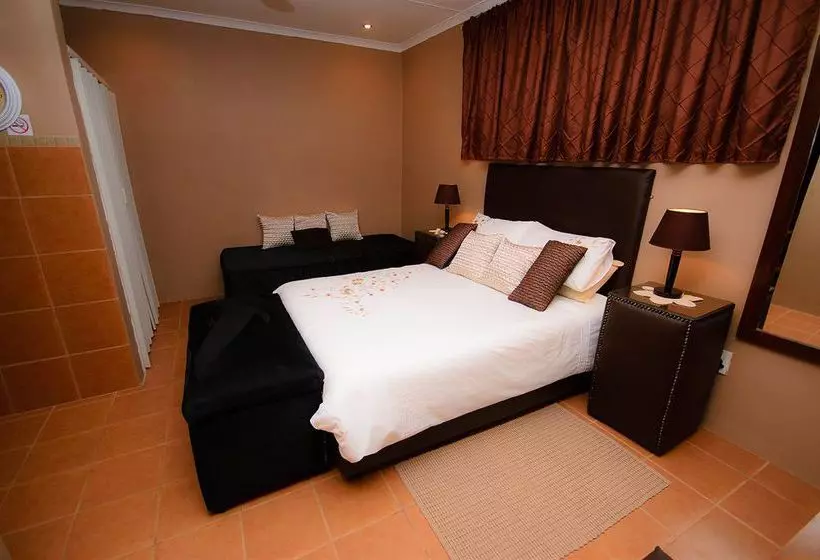 Pension Nandina Guest House