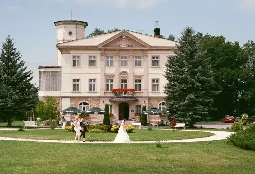 فندق Pałac Brunów Wellness & Spa