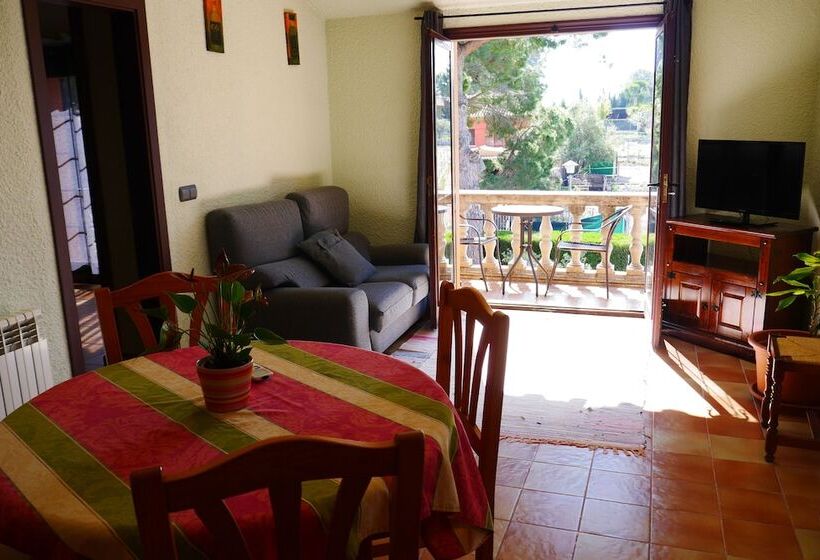 هتل Restaurant El Bosc