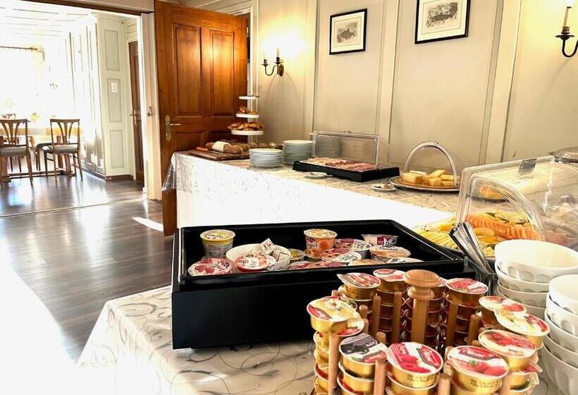 בית מלון כפרי Rössli Hurden