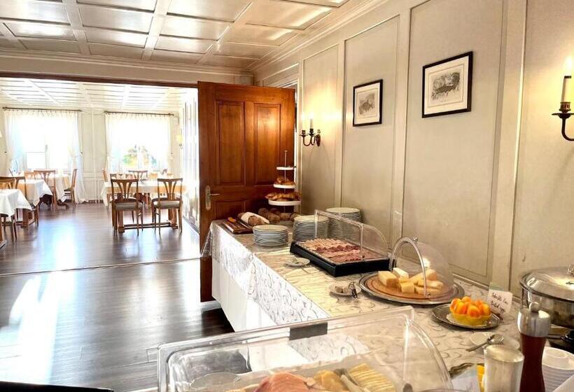 בית מלון כפרי Rössli Hurden