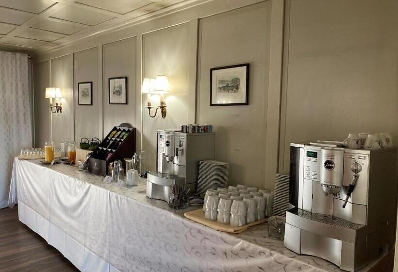 בית מלון כפרי Rössli Hurden