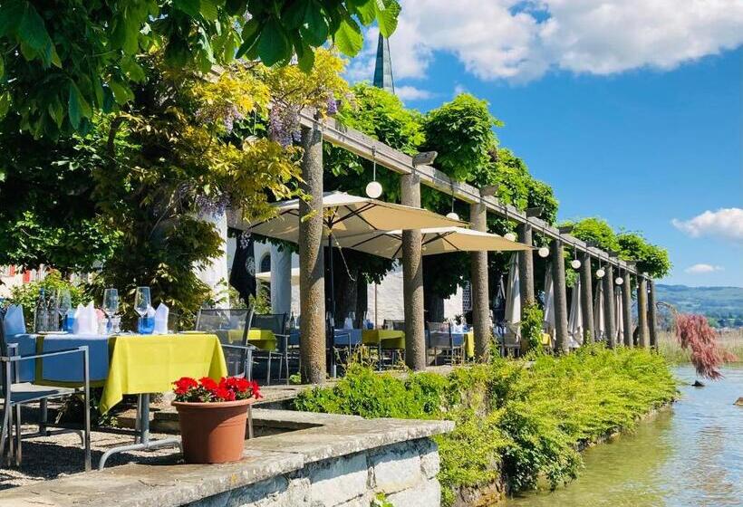 בית מלון כפרי Rössli Hurden