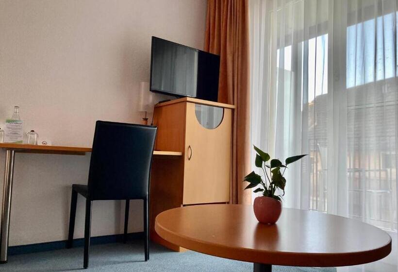 בית מלון כפרי Rössli Hurden