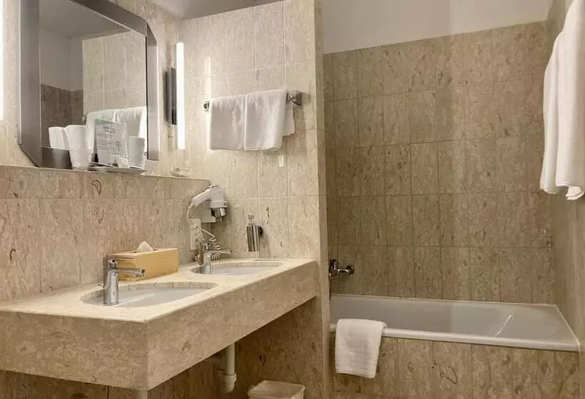 Отель Rössli Hurden