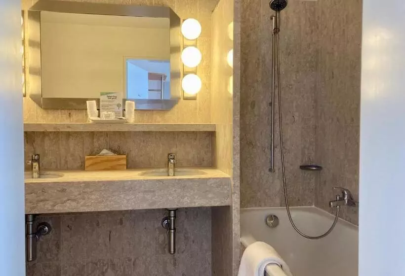 Отель Rössli Hurden