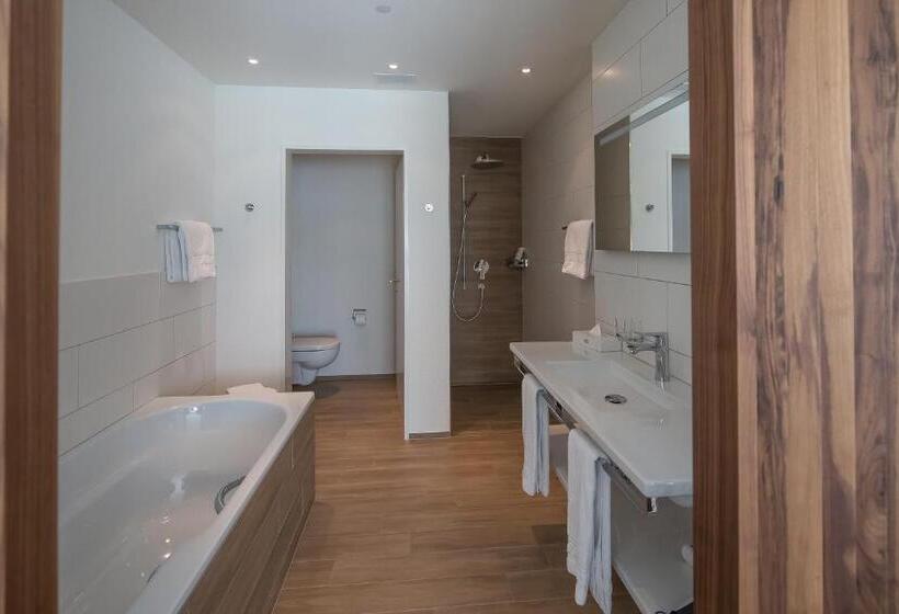 בית מלון כפרי Rössli Hurden