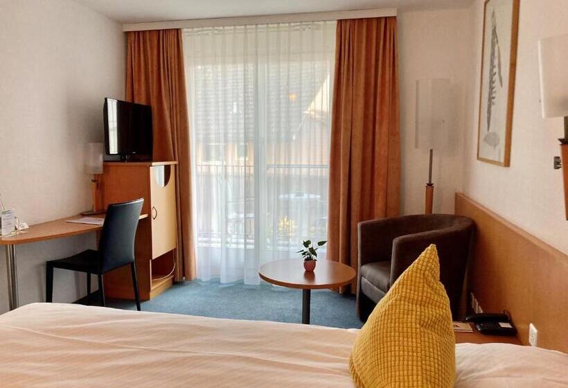 בית מלון כפרי Rössli Hurden