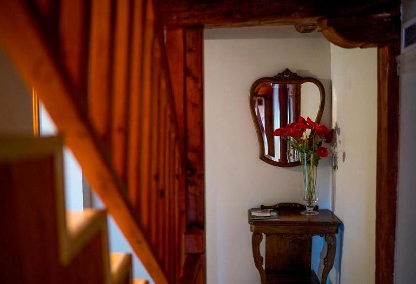 교외 호텔 Rural Emina