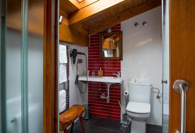 교외 호텔 Rural Emina