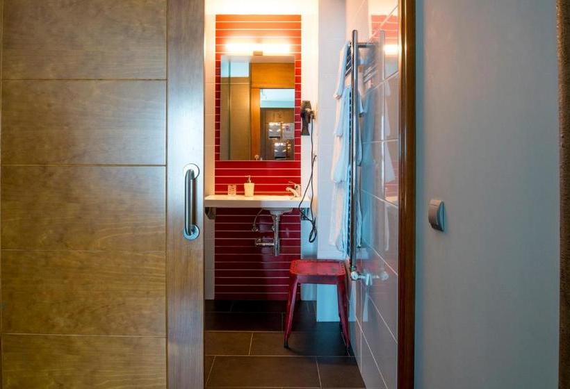 교외 호텔 Rural Emina