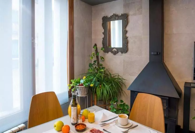 田舎風ホテル Rural Emina