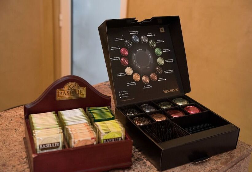 هتل Simfonia Boutique