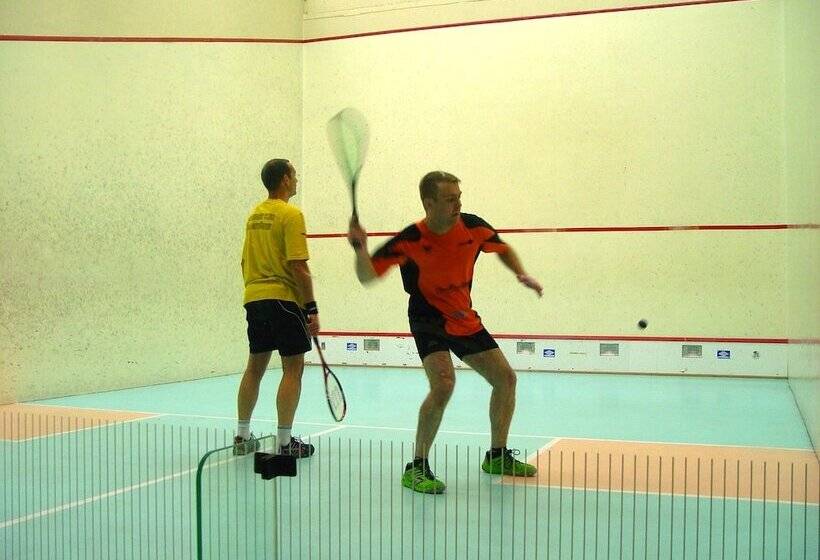 בית מלון כפרי Sportcenter Funf Dorfer Ag