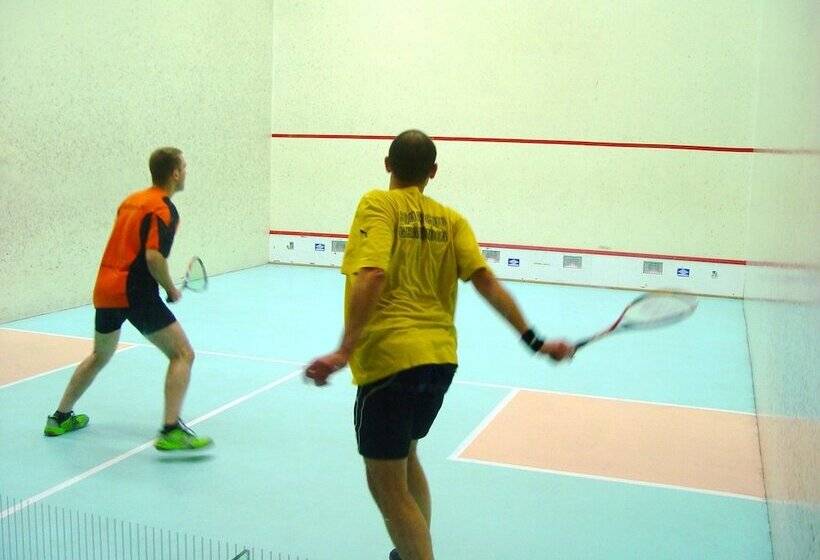 בית מלון כפרי Sportcenter Funf Dorfer Ag