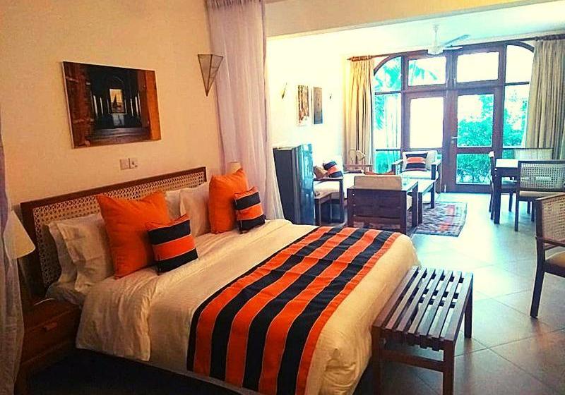 هتل Tropical Garden