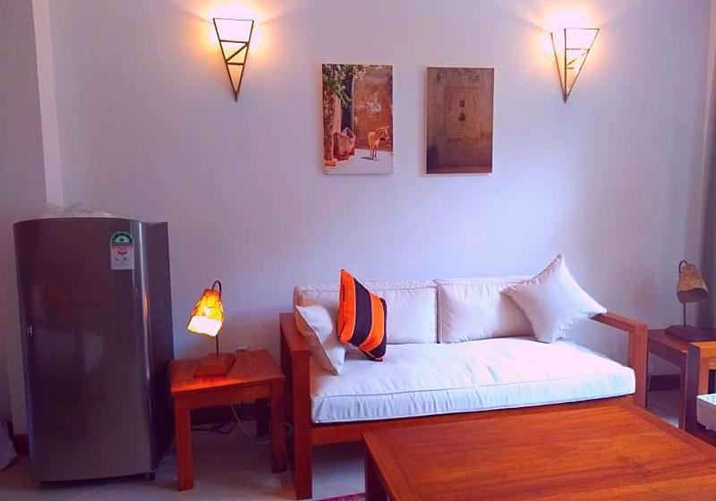 هتل Tropical Garden