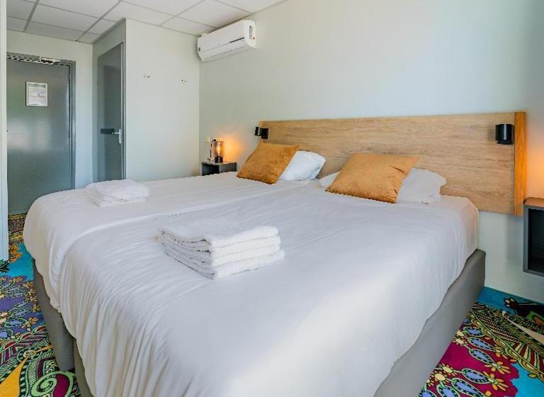 ホテル Wemeldinge