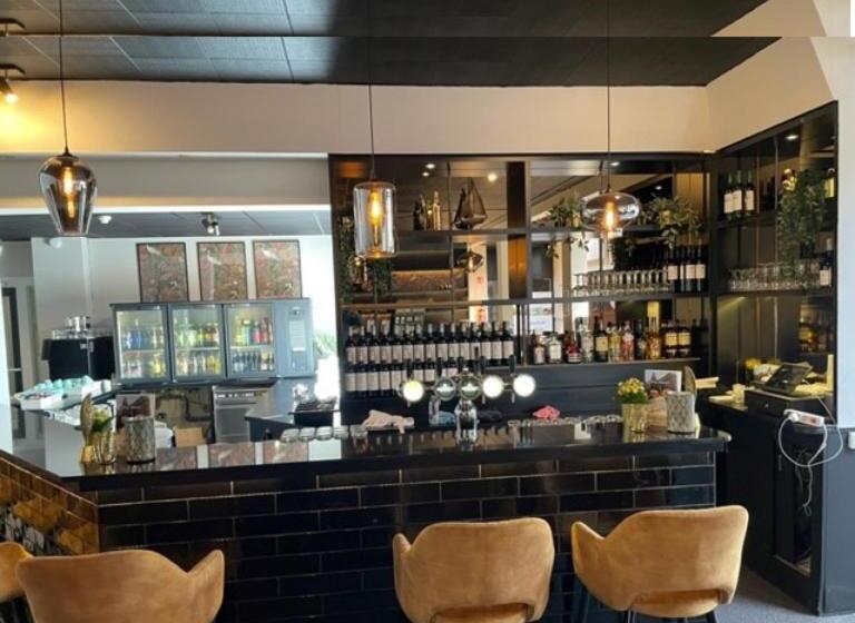 ホテル Wemeldinge