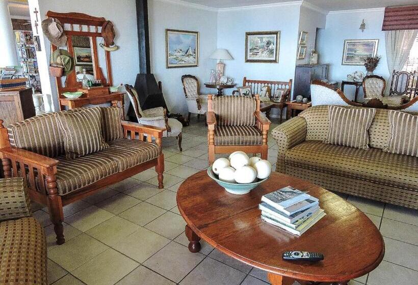 펜션 Amzee Bokmakierie Guest House