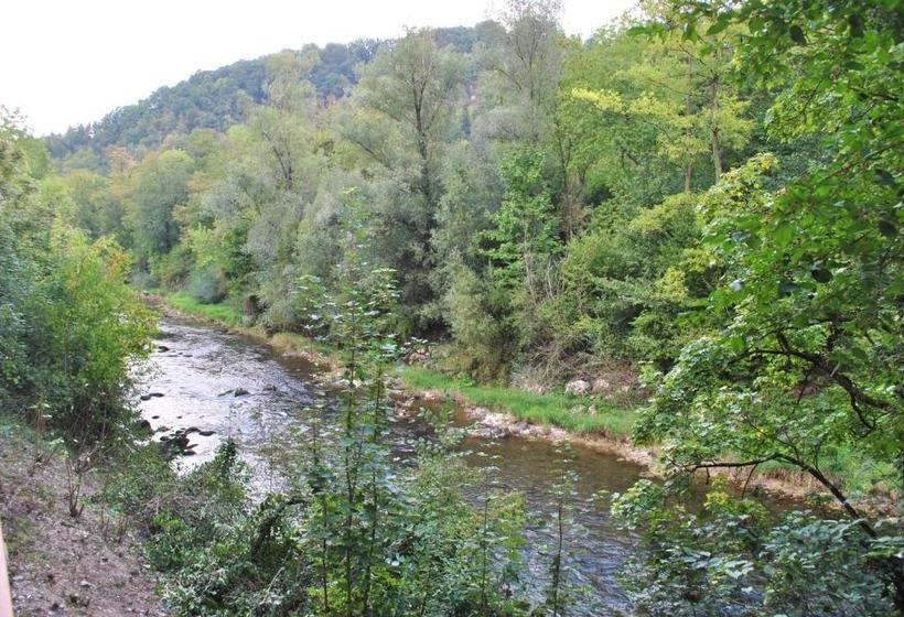 Riverside Apartment Hotel Ag