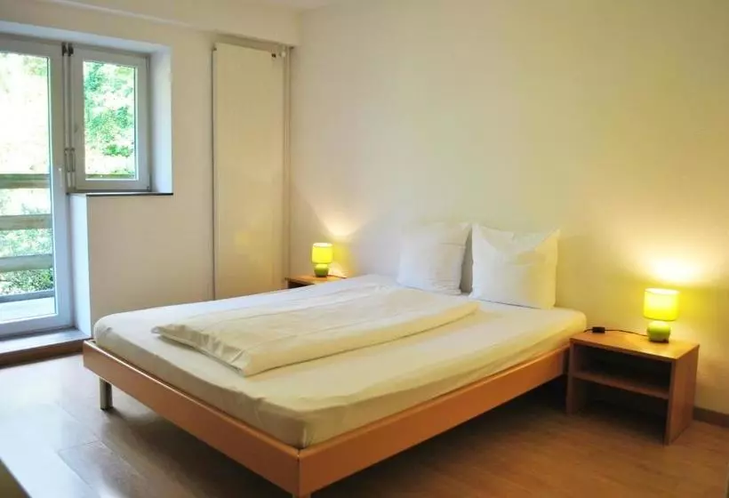 Riverside Apartment Hotel Ag