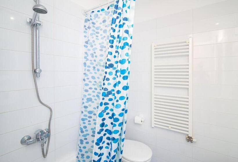 Barcelona Cozy Apartment