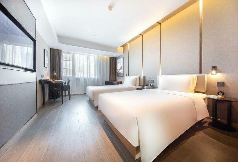 Atour Hotel Lianyungang City Government