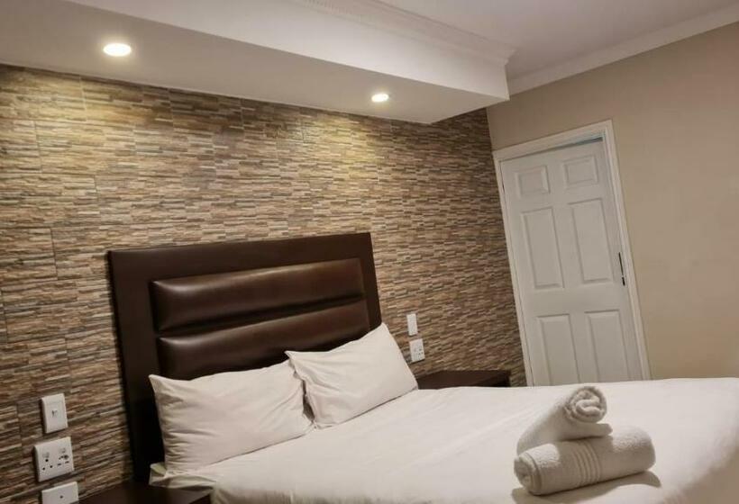 Bayside Hotel Pinetown