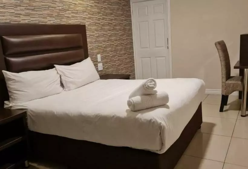 Bayside Hotel Pinetown