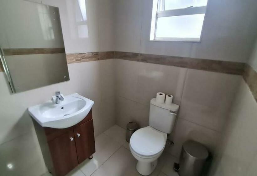 Bayside Hotel Pinetown