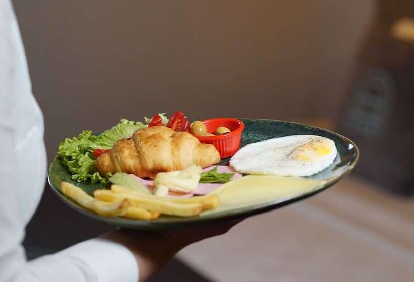 فندق Homey Airport