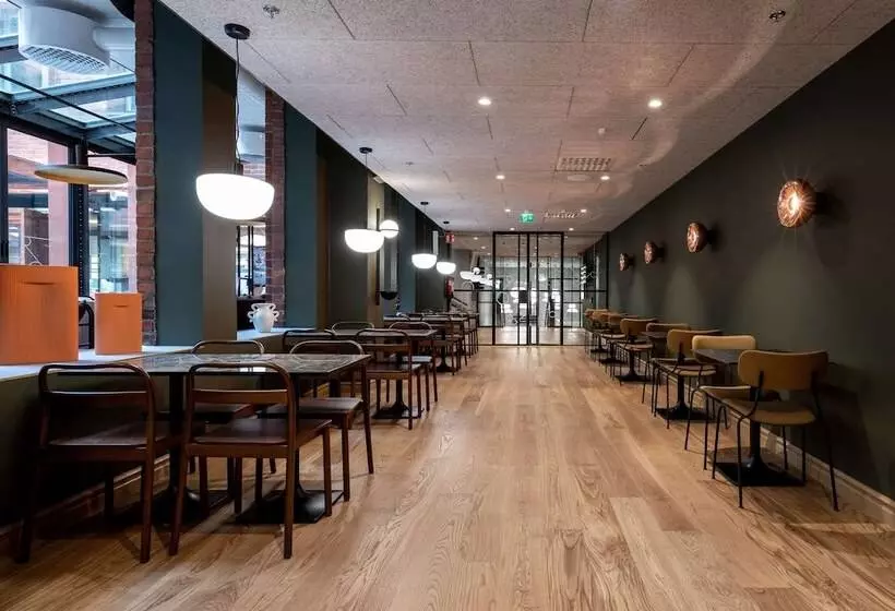 ホテル Scandic Helsinki Hub