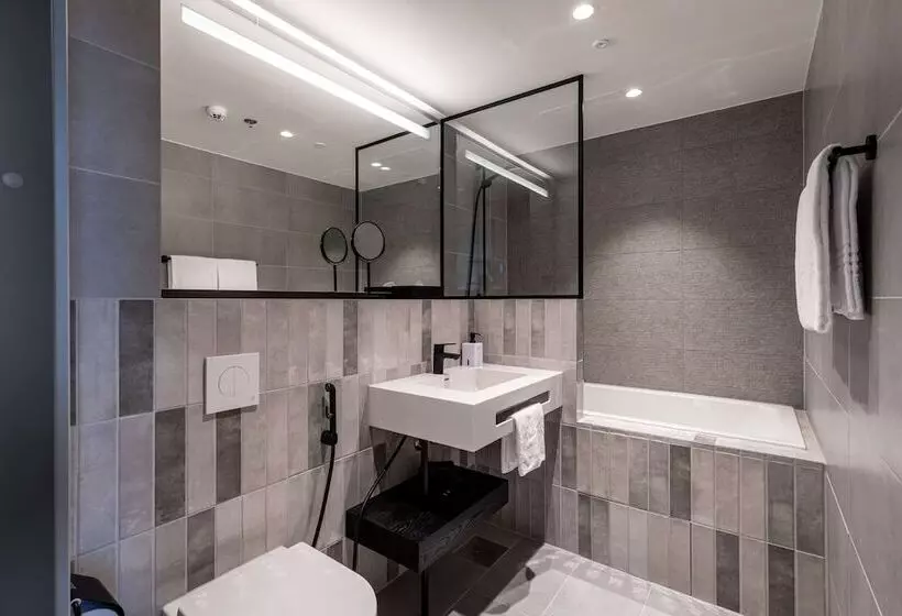 ホテル Scandic Helsinki Hub