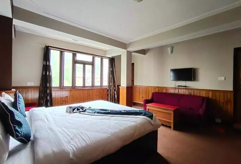 Hotelli Mayal Retreat