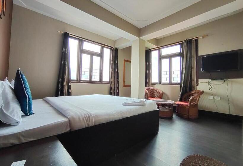 فندق Mayal Retreat