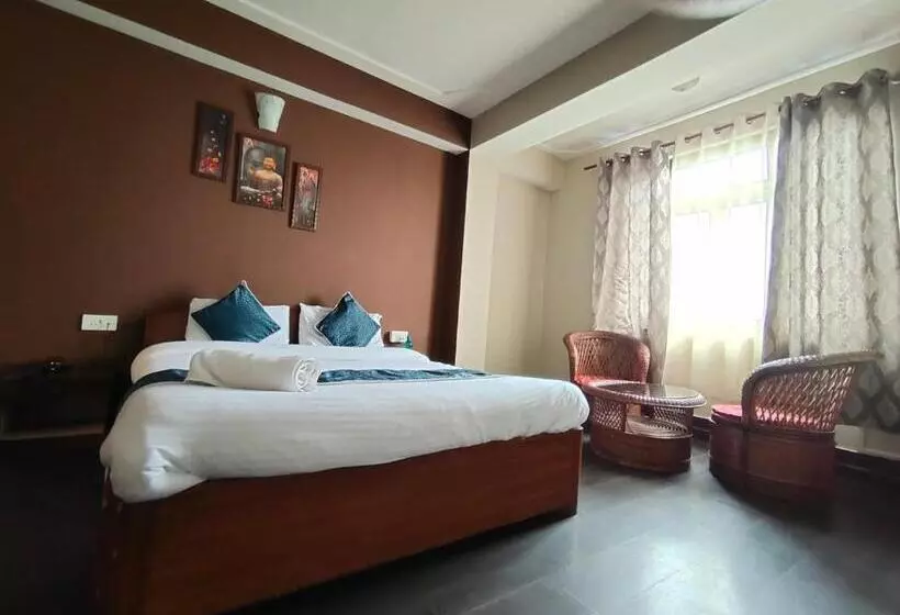 Hotelli Mayal Retreat