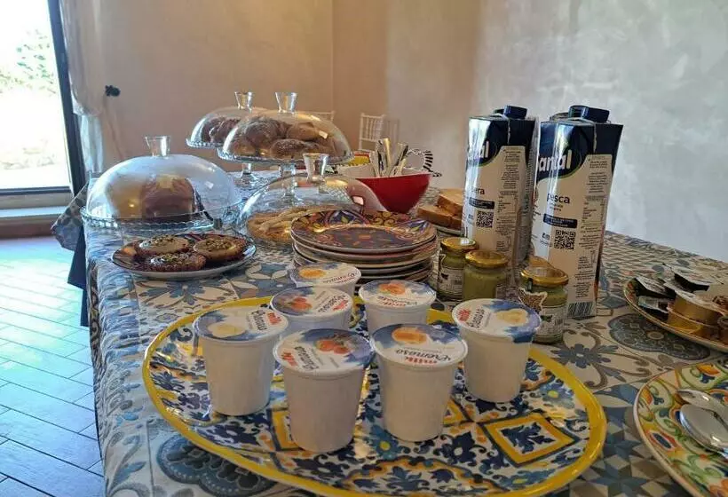 هتل Tenuta Costa